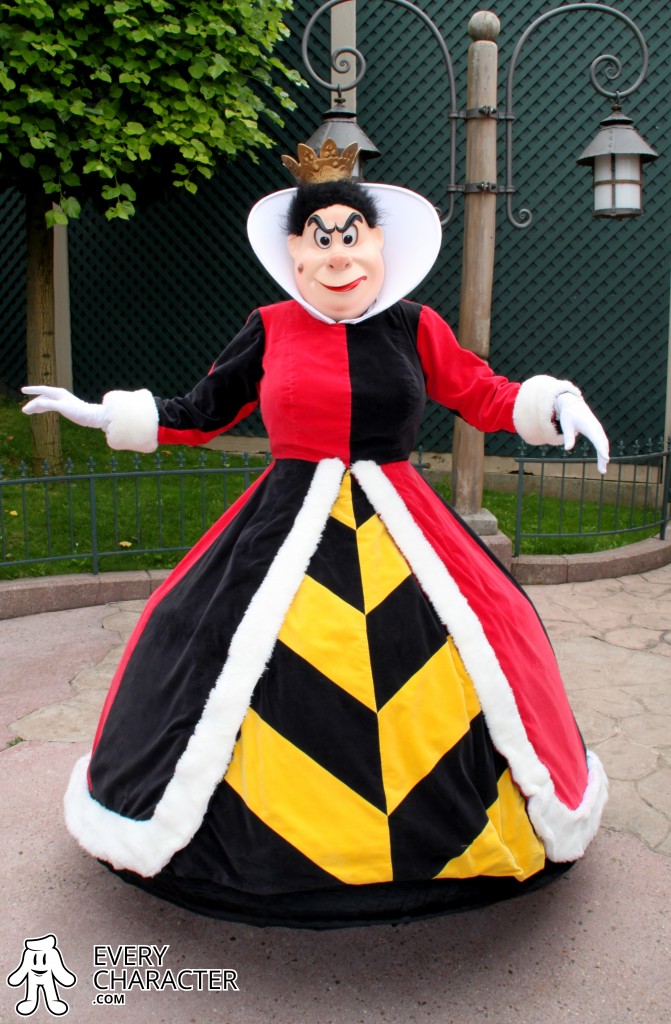 Disney Villains Queen Of Hearts Costume