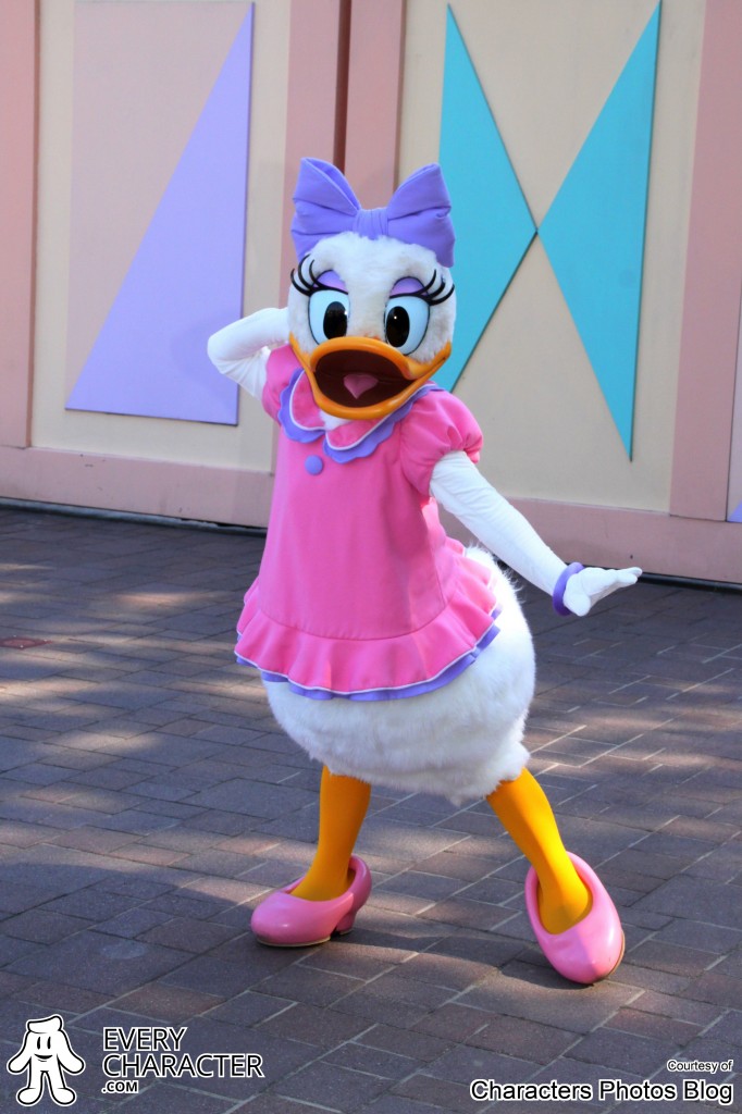Daisy Duck on