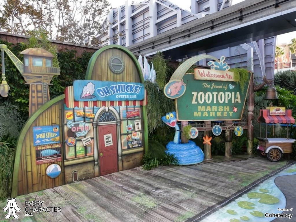 DCA - Zootopia Marsh Market DCA - Zootopia Marsh Market