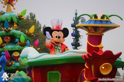 Mickey Mouse in the DLP - Mickey's Dazzling Christmas Parade Outfit