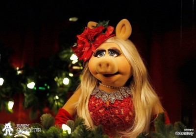 Miss Piggy in the DL - Disney Merriest Nites Outfit Miss Piggy in the DL - Disney Merriest Nites Outfit