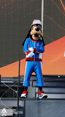 Goofy in the DLP - RunDisney - 2016-... Outfit Goofy in the DLP - RunDisney - 2016-... Outfit