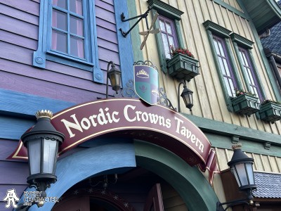 Disney park character DLP - Nordic Crowns Tavern