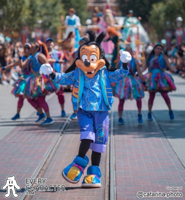 DLR - Disneyland 70th Annivesary Max Goof in the DLR - Disneyland 70th Annivesary Outfit