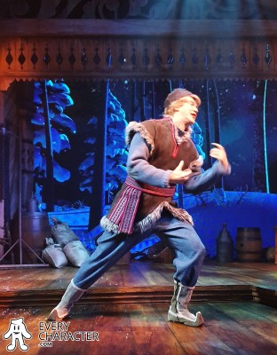 Kristoff with Hat, no mittens in the Regular Look - 2013-... Outfit Kristoff with Hat, no mittens in the Regular Look - 2013-... Outfit