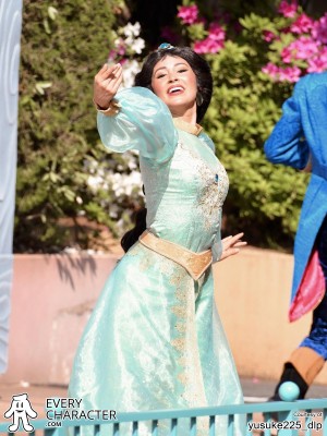 Jasmine in the Regular Look - 2016 - ... Outfit Jasmine in the Regular Look - 2016 - ... Outfit