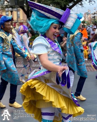 Magic Maker Dancers in the DLR - Magic Happens Outfit Magic Maker Dancers in the DLR - Magic Happens Outfit