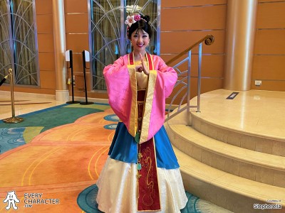 Mulan in the Regular Look - 2016-... Outfit Mulan in the Regular Look - 2016-... Outfit