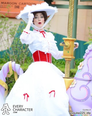 Mary Poppins in the TDL - Happiness is Here Outfit