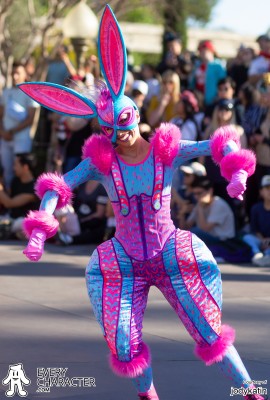 Spirit Animal Dancers in the DLR - Magic Happens Outfit Spirit Animal Dancers in the DLR - Magic Happens Outfit