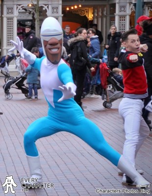 Frozone in the Regular Look - 2004-... Outfit Frozone in the Regular Look - 2004-... Outfit