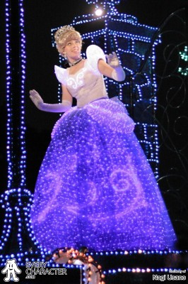Cinderella in the TDL - Tokyo Disneyland Electrical Parade: DreamLights - 2007 Outfit