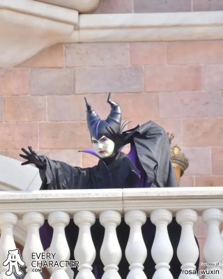 Maleficent in the Regular Look - 2016-... Outfit Maleficent in the Regular Look - 2016-... Outfit