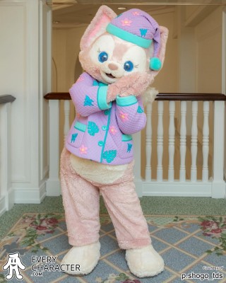 Lina Bell (リーナ・ベル) in the HKDL - Disneyland Hotel - Bedtime Story Meet 'n' Greet Outfit Lina Bell (リーナ・ベル) in the HKDL - Disneyland Hotel - Bedtime Story Meet 'n' Greet Outfit