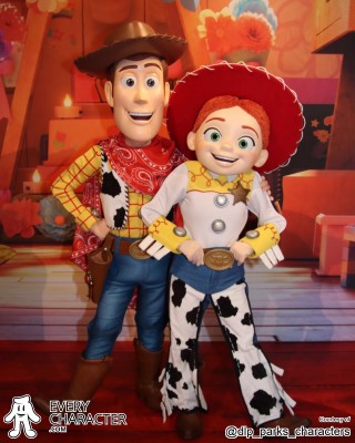 Woody with Stickers in the Regular Look - 2026 Outfit Woody with Stickers in the Regular Look - 2026 Outfit