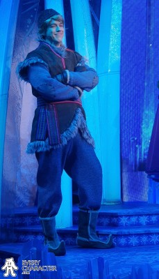 Kristoff with Hat, no mittens in the Regular Look - 2013-... Outfit Kristoff with Hat, no mittens in the Regular Look - 2013-... Outfit