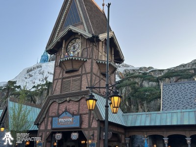 Disney park character DLP - Frozen Ever After