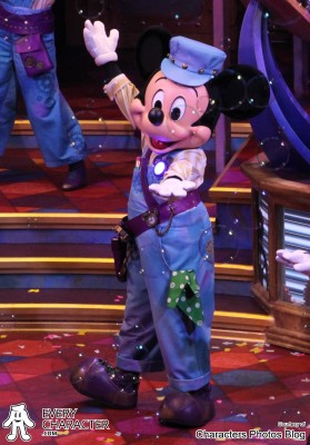Mickey Mouse in the DLP - The Disney Junior Dream Factory Outfit Mickey Mouse in the DLP - The Disney Junior Dream Factory Outfit