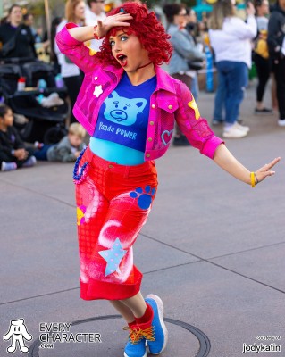 4*Town Dancers in the DCA - Better Together: A Pixar Pals Celebration Parade Outfit 4*Town Dancers in the DCA - Better Together: A Pixar Pals Celebration Parade Outfit