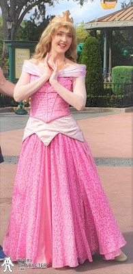 Aurora in the Regular Look - 2013-... Outfit Aurora in the Regular Look - 2013-... Outfit