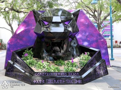 Black Panther Statue Black Panther Statue