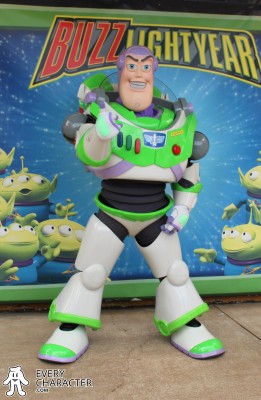 Buzz Lightyear - Regular Look - 1996-... Buzz Lightyear in the Regular Look - 1996-... Outfit