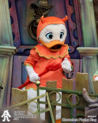 DLP - Halloween - Mickey's Halloween Celebration (2014) Huey in the DLP - Halloween - Mickey's Halloween Celebration (2014) Outfit