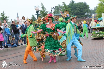 Topiary Dancer in the DLP - Goofy's Garden Party Outfit Topiary Dancer in the DLP - Goofy's Garden Party Outfit