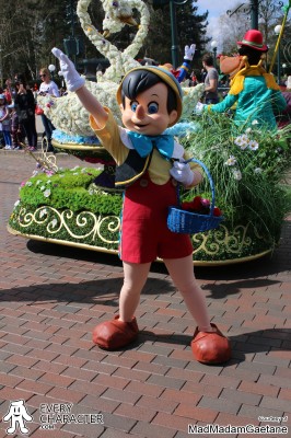 Pinocchio in the Regular Look with Goofy's Garden Party Accessory Outfit Pinocchio in the Regular Look with Goofy's Garden Party Accessory Outfit