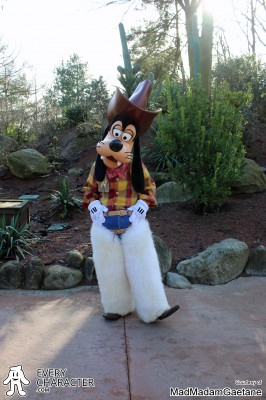 Goofy as Cowboy in the DLP - Frontierland Outfit Goofy as Cowboy in the DLP - Frontierland Outfit