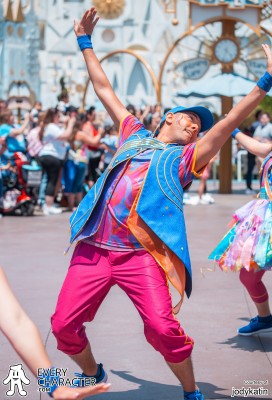 Anniversary dancer in the DLR - Celebrate Happy Cavalcade Outfit Anniversary dancer in the DLR - Celebrate Happy Cavalcade Outfit