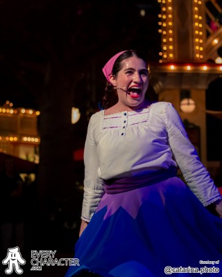 Gabriela in the DCA - Mirabel's Gift of the Season Outfit Gabriela in the DCA - Mirabel's Gift of the Season Outfit