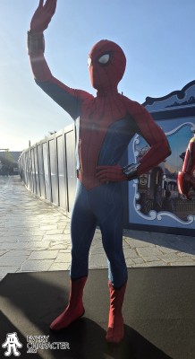 Spider-Man in Spider Universe in the Regular Look - 2018-... Outfit