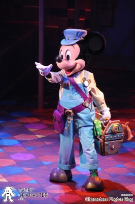 Mickey Mouse in the DLP - The Disney Junior Dream Factory Outfit Mickey Mouse in the DLP - The Disney Junior Dream Factory Outfit