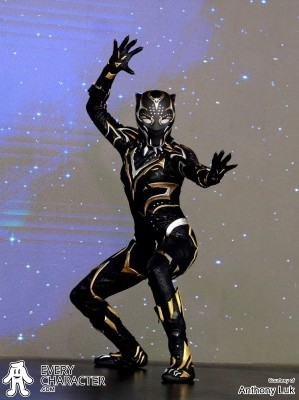 Shuri in the Regular Look - 2018-... Eyes Covered Outfit