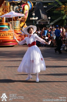 Mary Poppins with Umbrella in the Regular Look - 1964-... - Jolly Holiday Umbrella Outfit Mary Poppins with Umbrella in the Regular Look - 1964-... - Jolly Holiday Umbrella Outfit