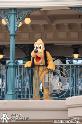 Pluto in the Regular Look - 2005-... Short Tongue Outfit Pluto in the Regular Look - 2005-... Short Tongue Outfit