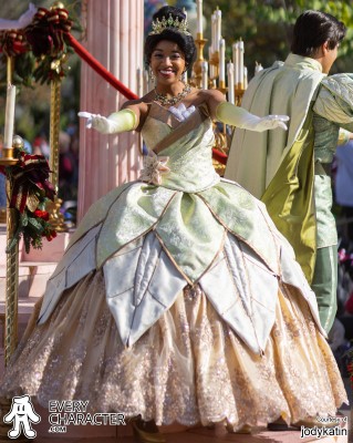 DLR - A Christmas Fantasy - 2023 Tiana in the DLR - A Christmas Fantasy - 2023 Outfit