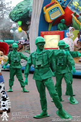 Green Army Man in the Regular Look - 1996-... Outfit