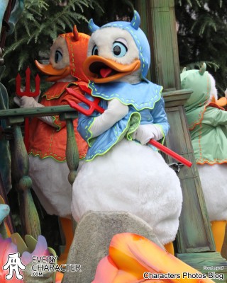 DLP - Halloween - Mickey's Halloween Celebration (2014) Dewey in the DLP - Halloween - Mickey's Halloween Celebration (2014) Outfit