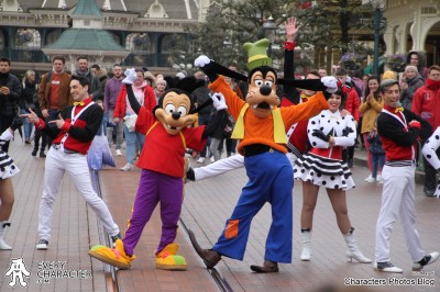 Goofy in the Regular Look - 1978-... Outfit Goofy in the Regular Look - 1978-... Outfit