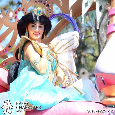 Jasmine in the TDL - Happiness is Here Outfit