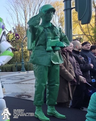 Green Army Man in the Regular Look - 1996-... Outfit