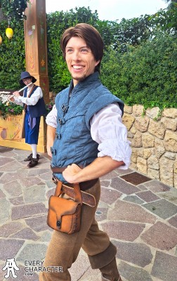 Flynn Rider with White Shirt in the Regular Look - 2010-... Outfit Flynn Rider with White Shirt in the Regular Look - 2010-... Outfit