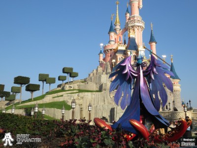 Maleficent in the DLP - 30th Anniversary - Gardens of Wonders Outfit Maleficent in the DLP - 30th Anniversary - Gardens of Wonders Outfit