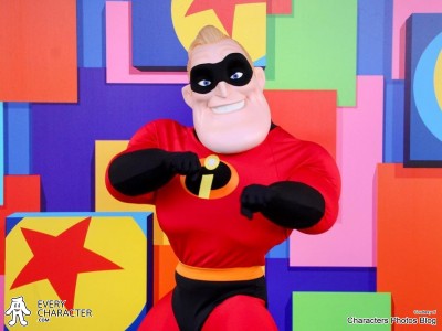 Mr. Incredible in the Regular Look - 2004-... Outfit Mr. Incredible in the Regular Look - 2004-... Outfit