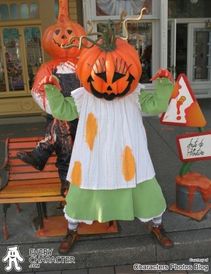 Pumpkin Girl Disney park character Pumpkin Girl