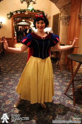 Snow White in the Regular Look - 2013-... Outfit Snow White in the Regular Look - 2013-... Outfit