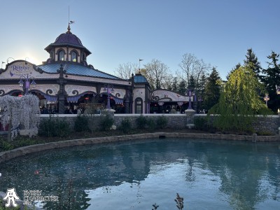 DLP - Raiponce Tangled Spin Disney park character DLP - Raiponce Tangled Spin