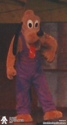 DLP - Tous en scene s'il vous plaît Pluto in the DLP - Tous en scene s'il vous plaît Outfit